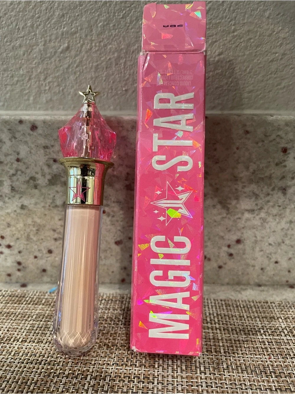 🎉Jeffree Star Magic Star Concealer. NIB shade C5.5